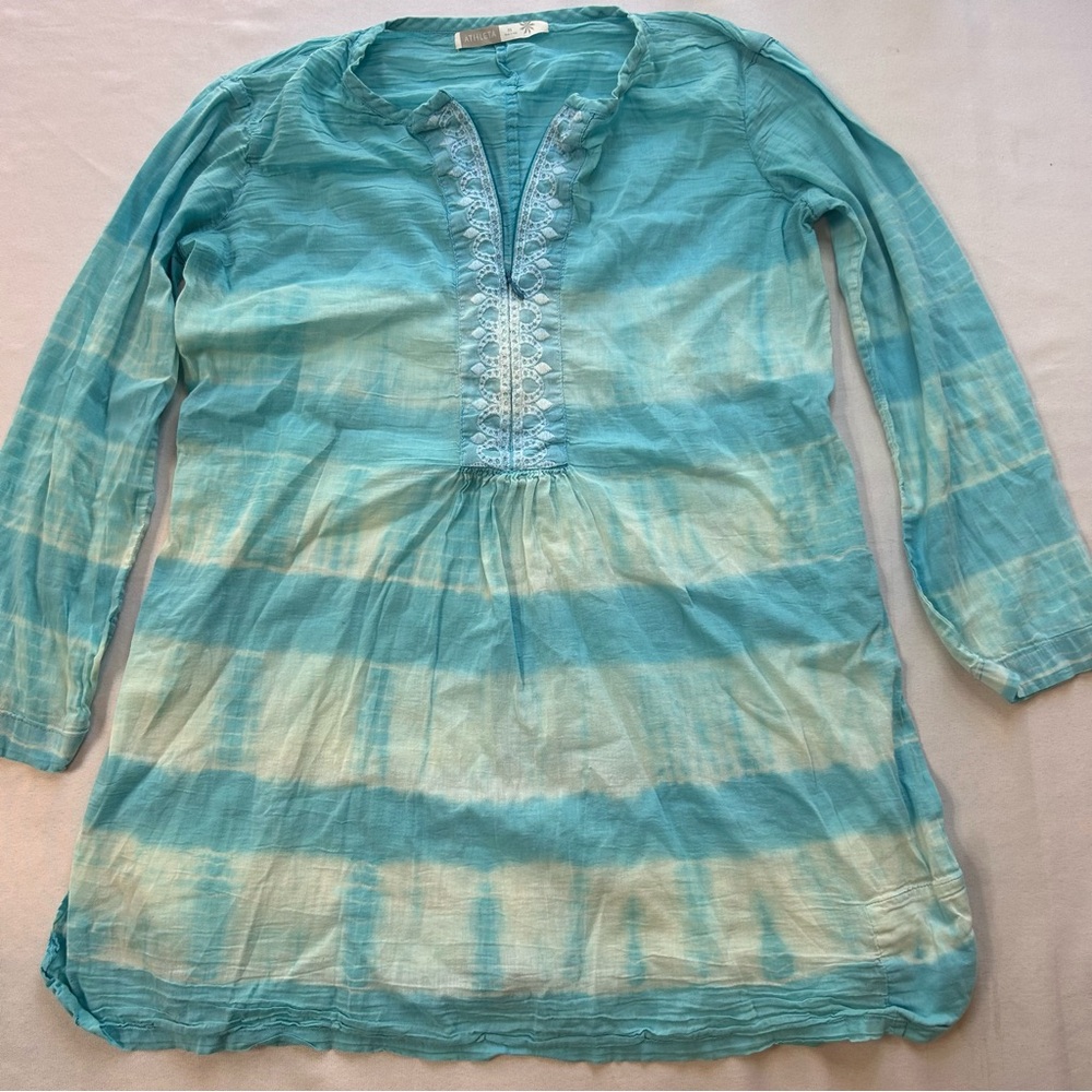 Athleta Turquoise Embroidered Top Tye Dye
